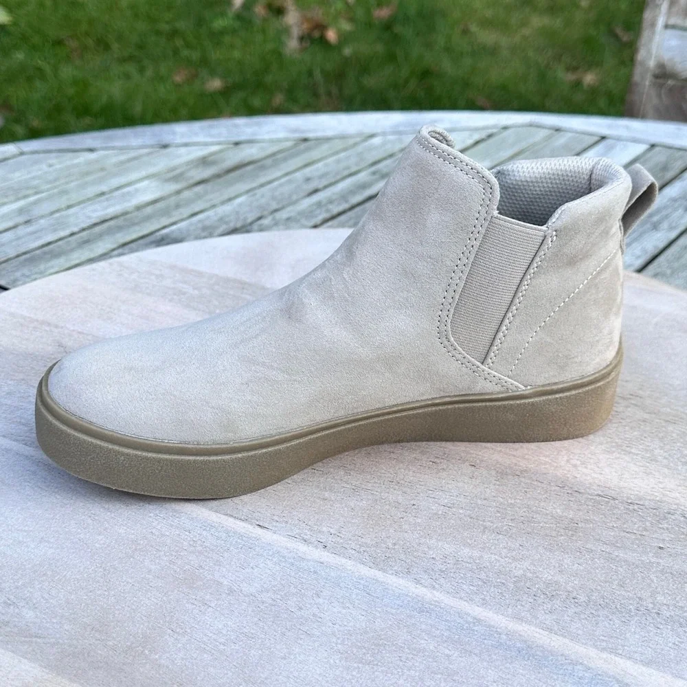 Dr. Scholl's Madison Womens Sneaker Boots Size 7.5 Taupe Microfiber Slip On